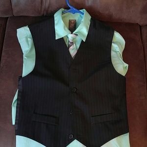 4 piece Boys Suit